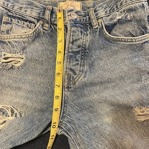 We the free / free people Distressed Blue Jeans - Picture 3 of 6